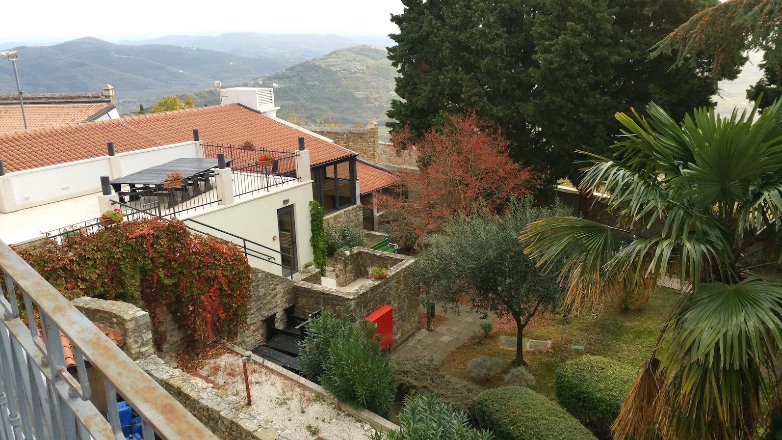 Thinking with Hands - Motovun